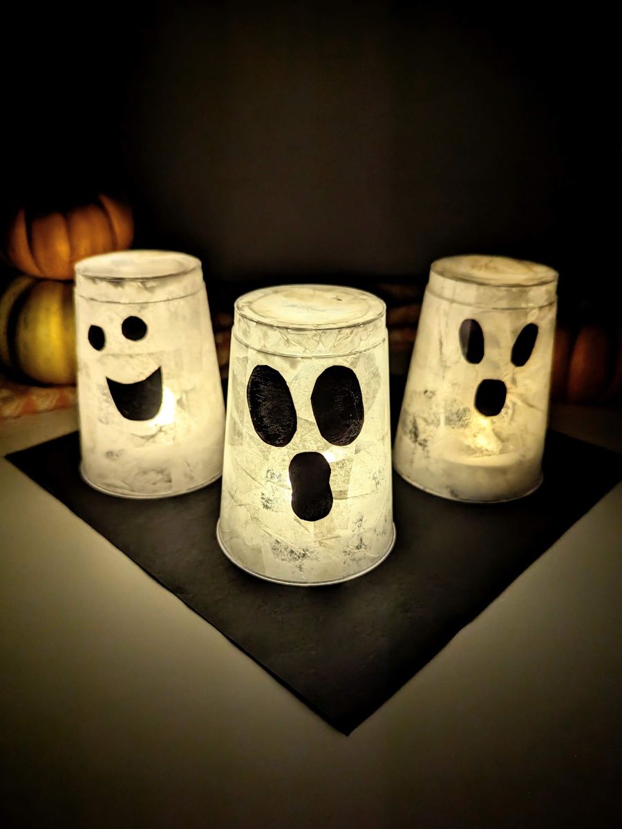 Easy Glowing Ghost Halloween Craft