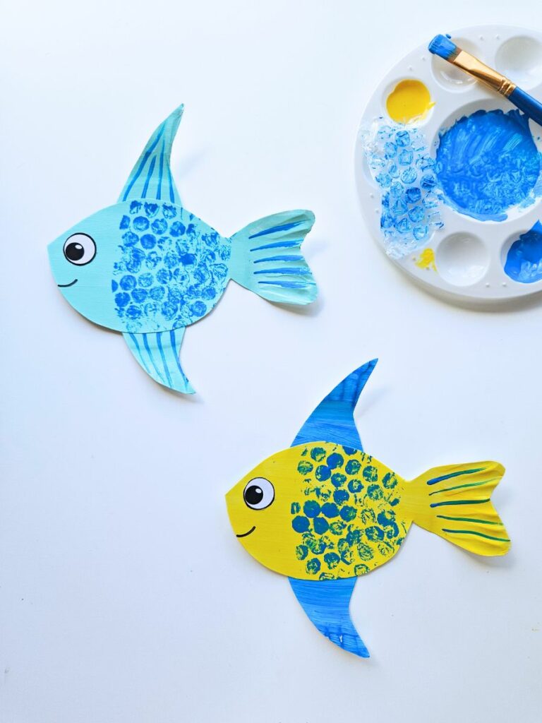 Paper plate fish craft