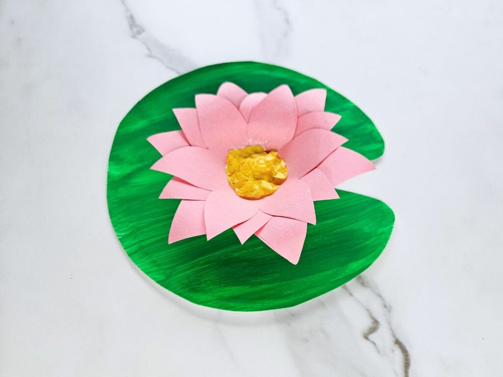 Completed water lily craft for kids