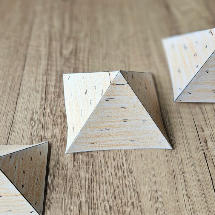 Pyramid of Giza 3D Craft