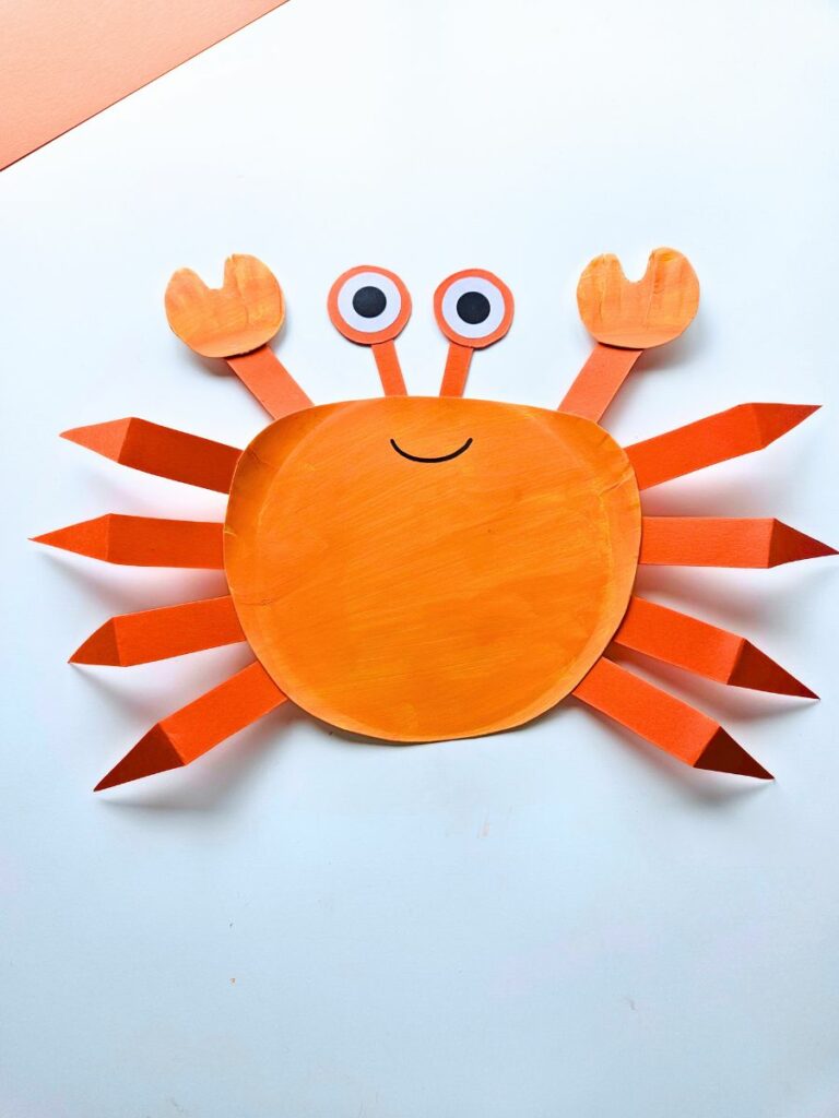 Crab paper plate craft