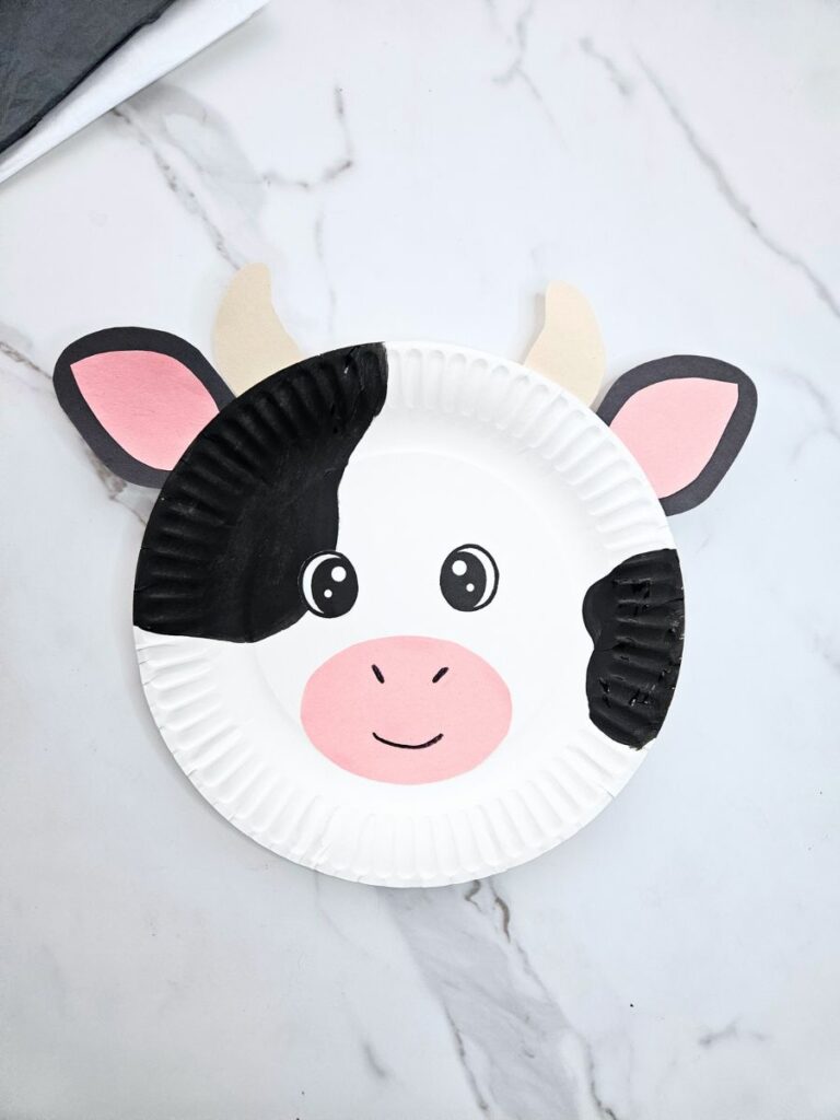 Cow paper plate